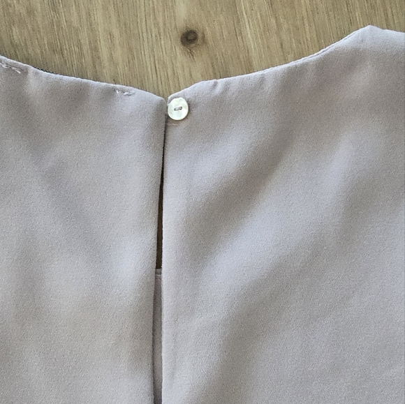 Lilac Blouse Sleeveless by Femme by Design Size XS - Picture 3 of 4